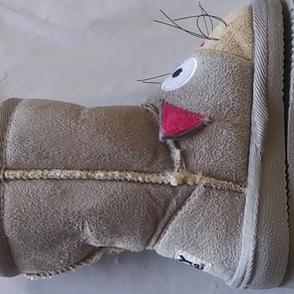 Cat Toasty Toes Girls Winter Boots Size 4/5